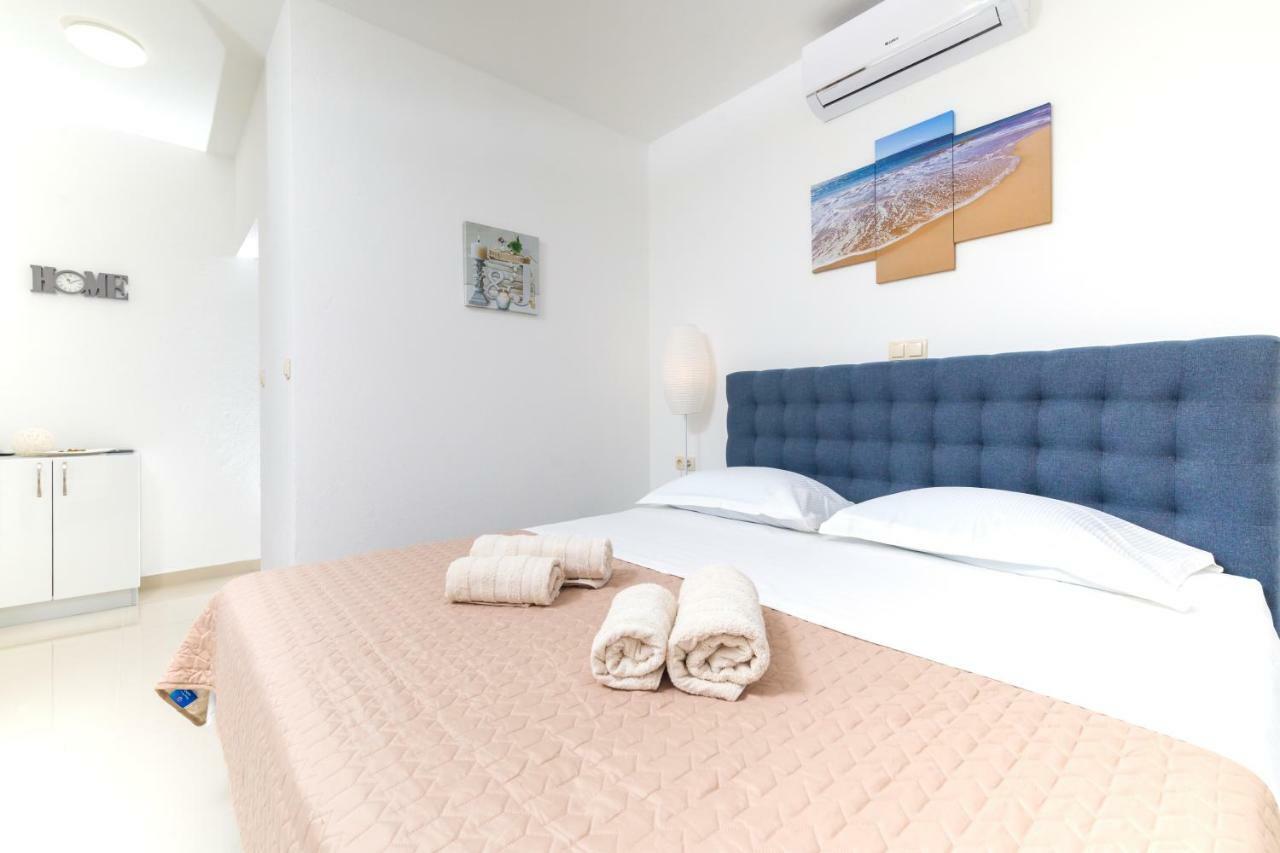 Guest House Marinna Врбоска Экстерьер фото